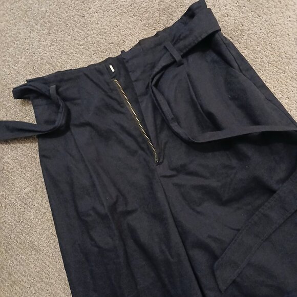 Uniqlo Office pants - Picture 4 of 5